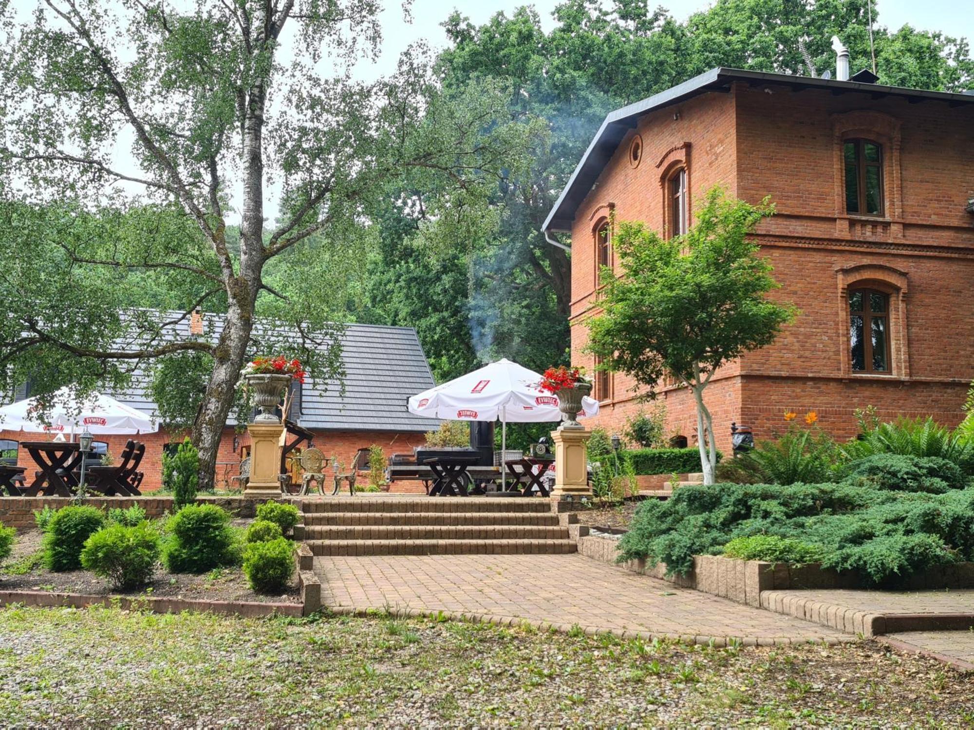 Dwór Mysinek Apartamento Grabowiec  Exterior foto